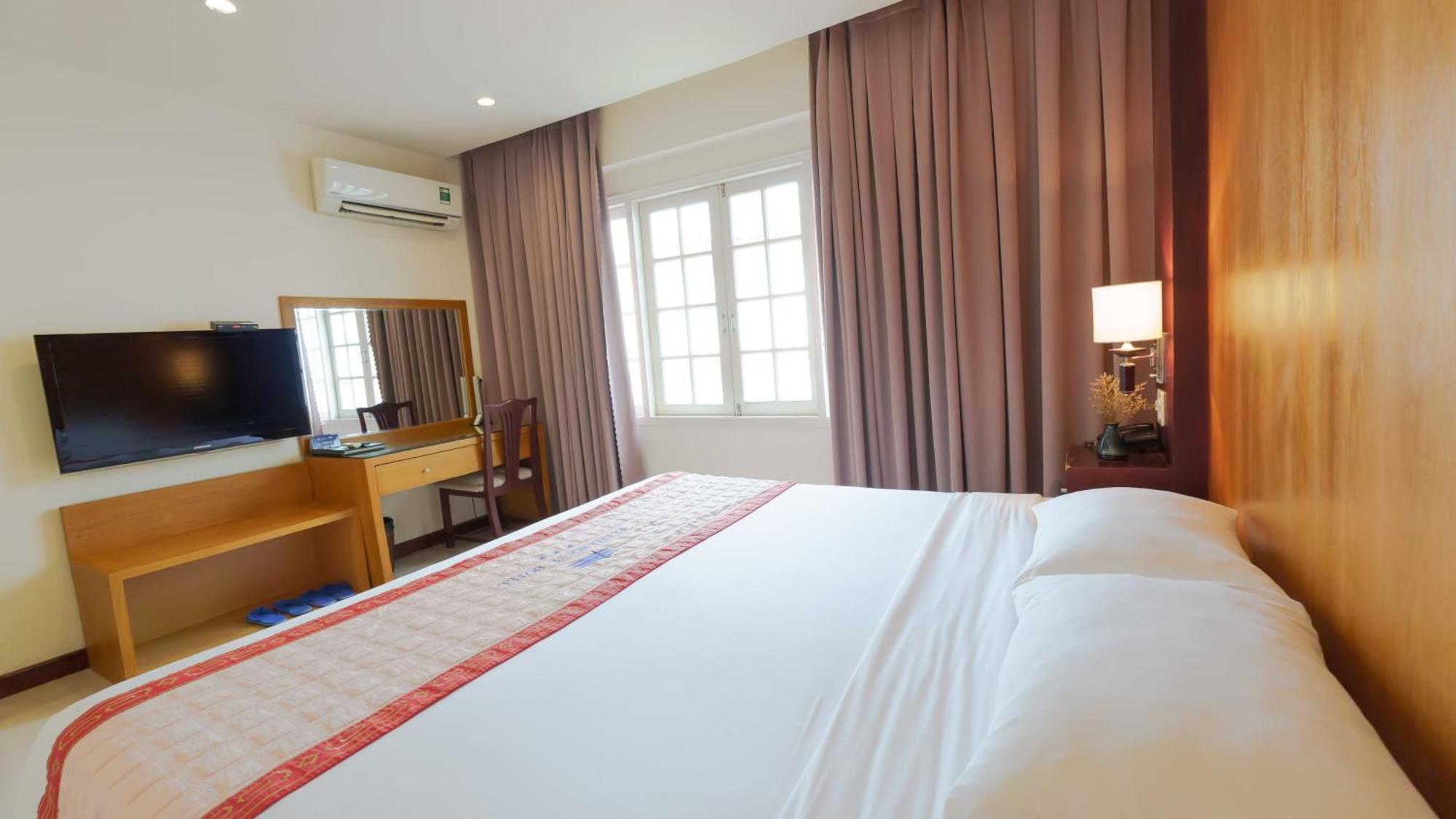 Petro House - Block A Отель 3*